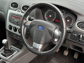 Used Ford Focus 2007 for sale - 78475625: Photo