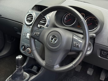 Used Vauxhall Corsa 2011 for sale - 78689632: Photo