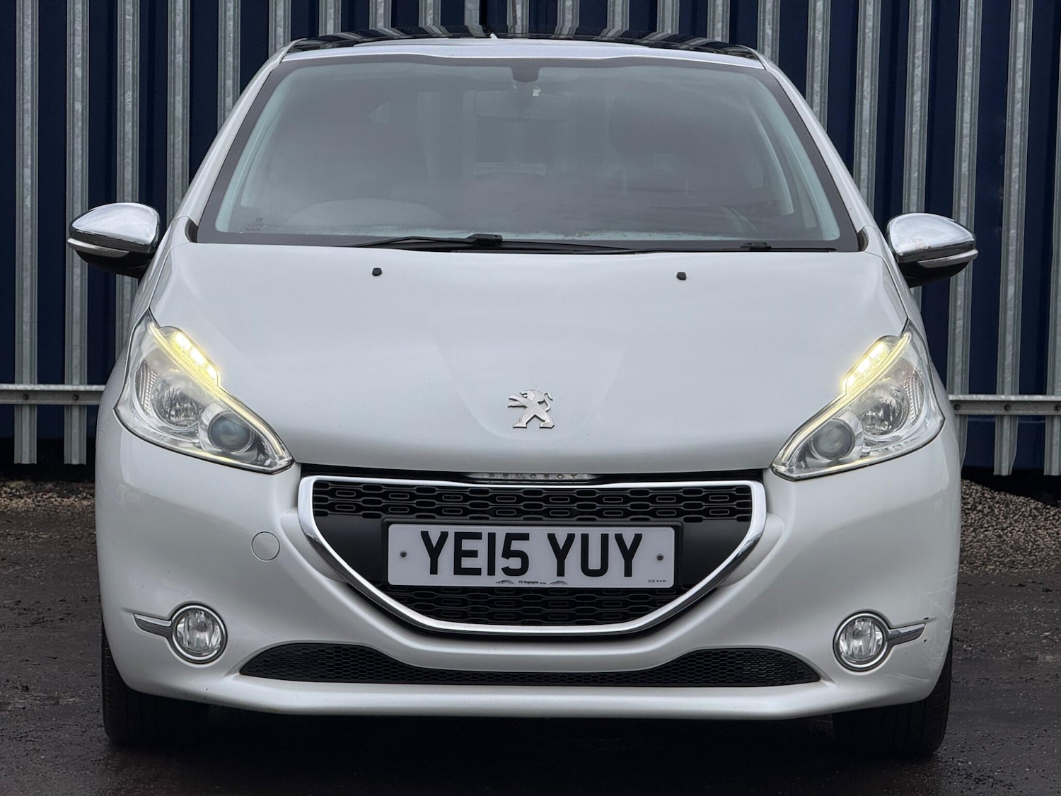 Used Peugeot 208 2015 for sale - 77376216: Photo 11