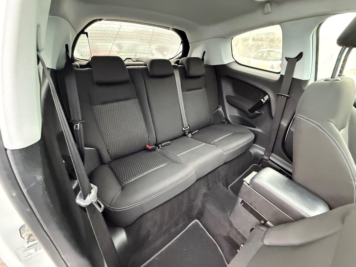 Used Peugeot 208 2015 for sale - 77376216: Photo 32