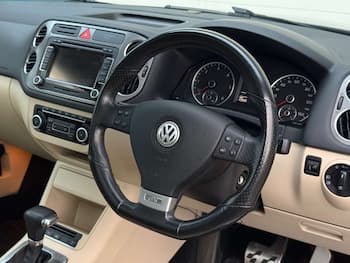 Used Volkswagen Tiguan 2010 for sale - 79627721: Photo