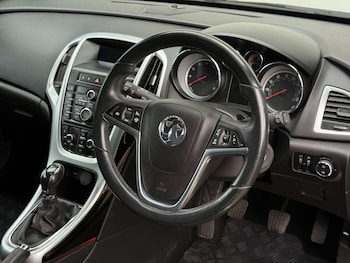 Used Vauxhall Astra GTC 2013 for sale - 79211656: Photo