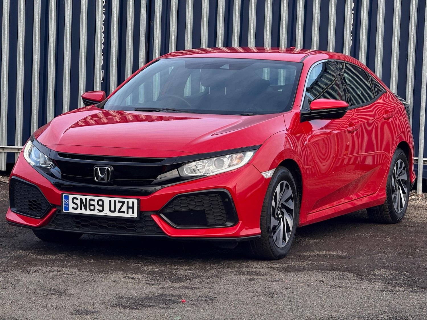 Used Honda Civic for sale - 76681946: Photo 10