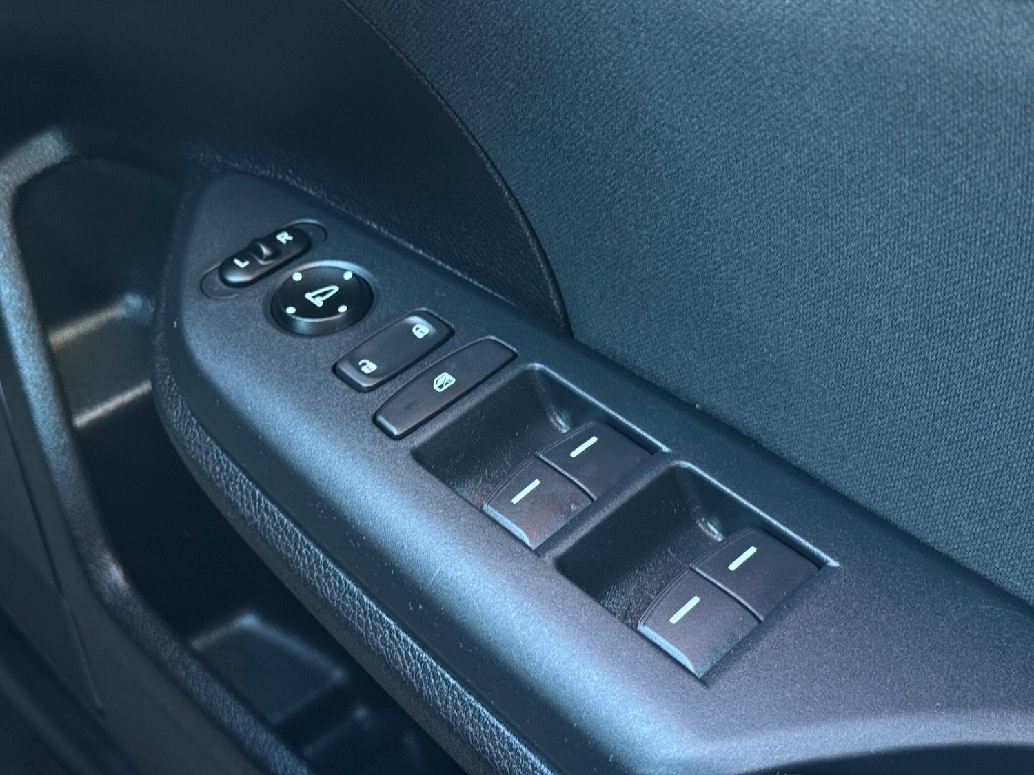 Used Honda Civic for sale - 76681946: Photo 26