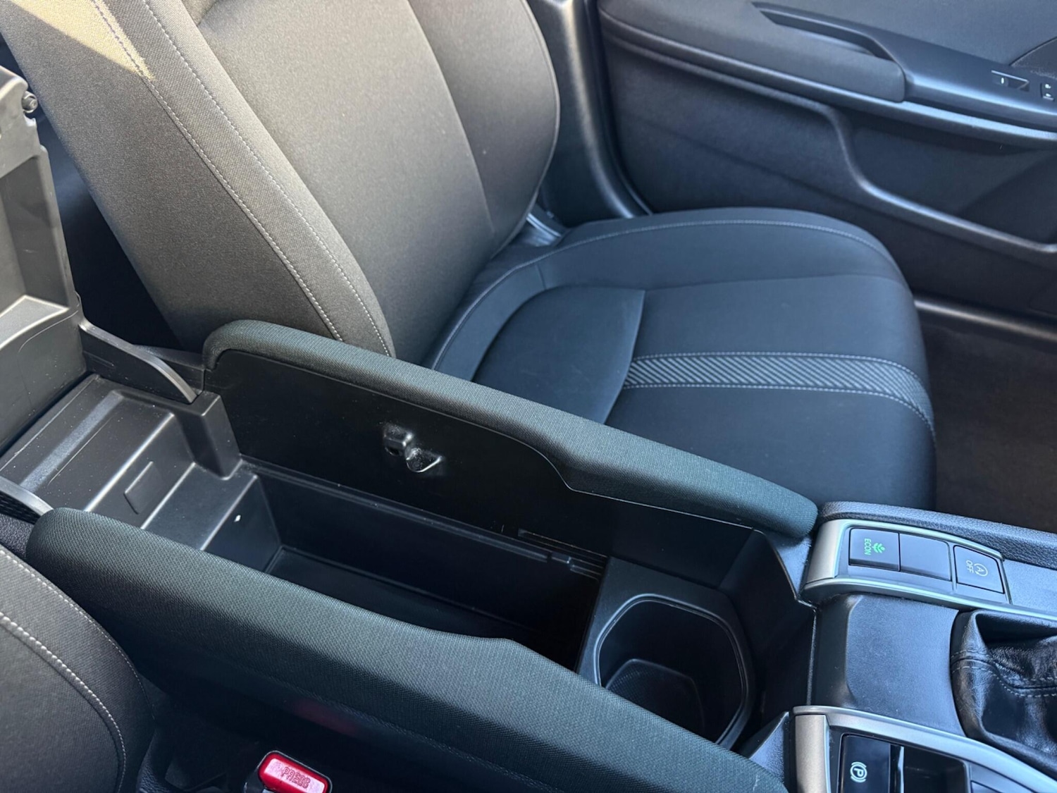 Used Honda Civic for sale - 76681946: Photo 30