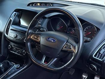 Used Ford Focus 2017 for sale - 78838708: Photo