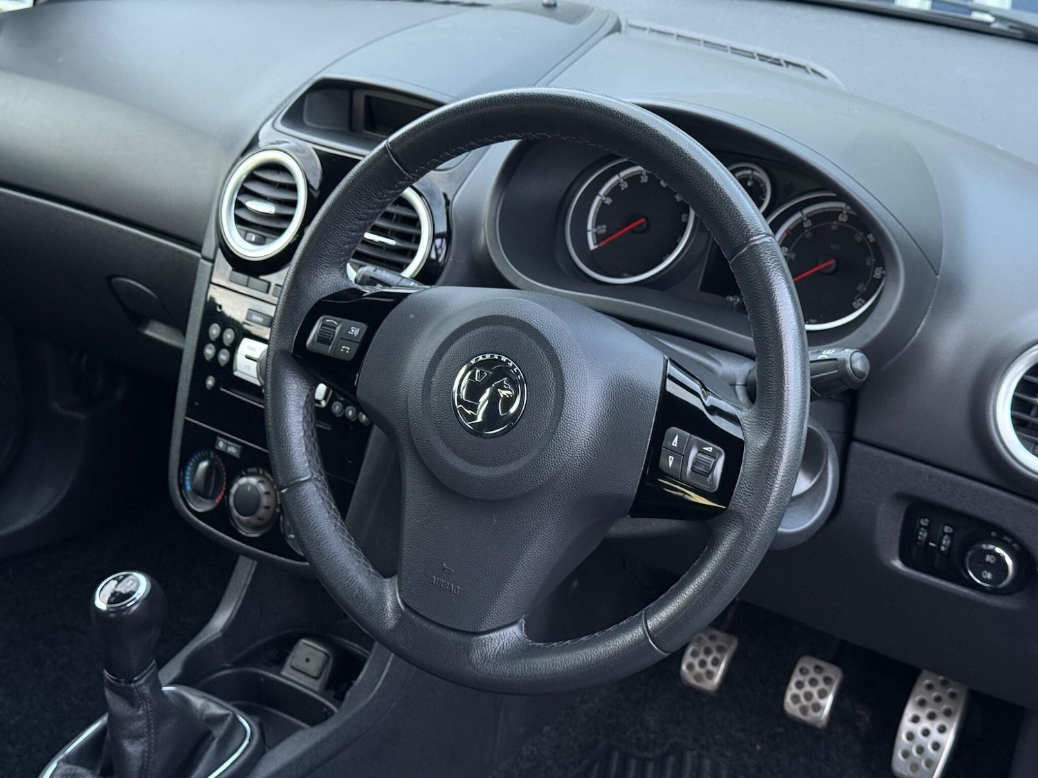 Used Vauxhall Corsa for sale - 77598484: Photo 3