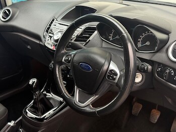 Used Ford Fiesta 2017 for sale - 78335238: Photo