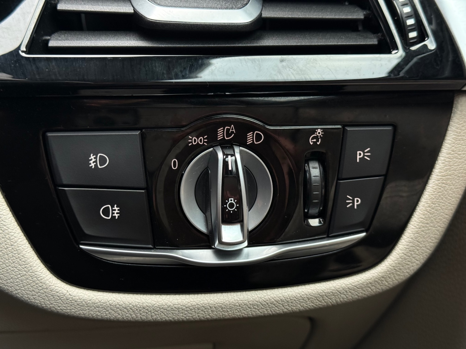 Used BMW 5 Series 2019 for sale - 76591636: Photo 29