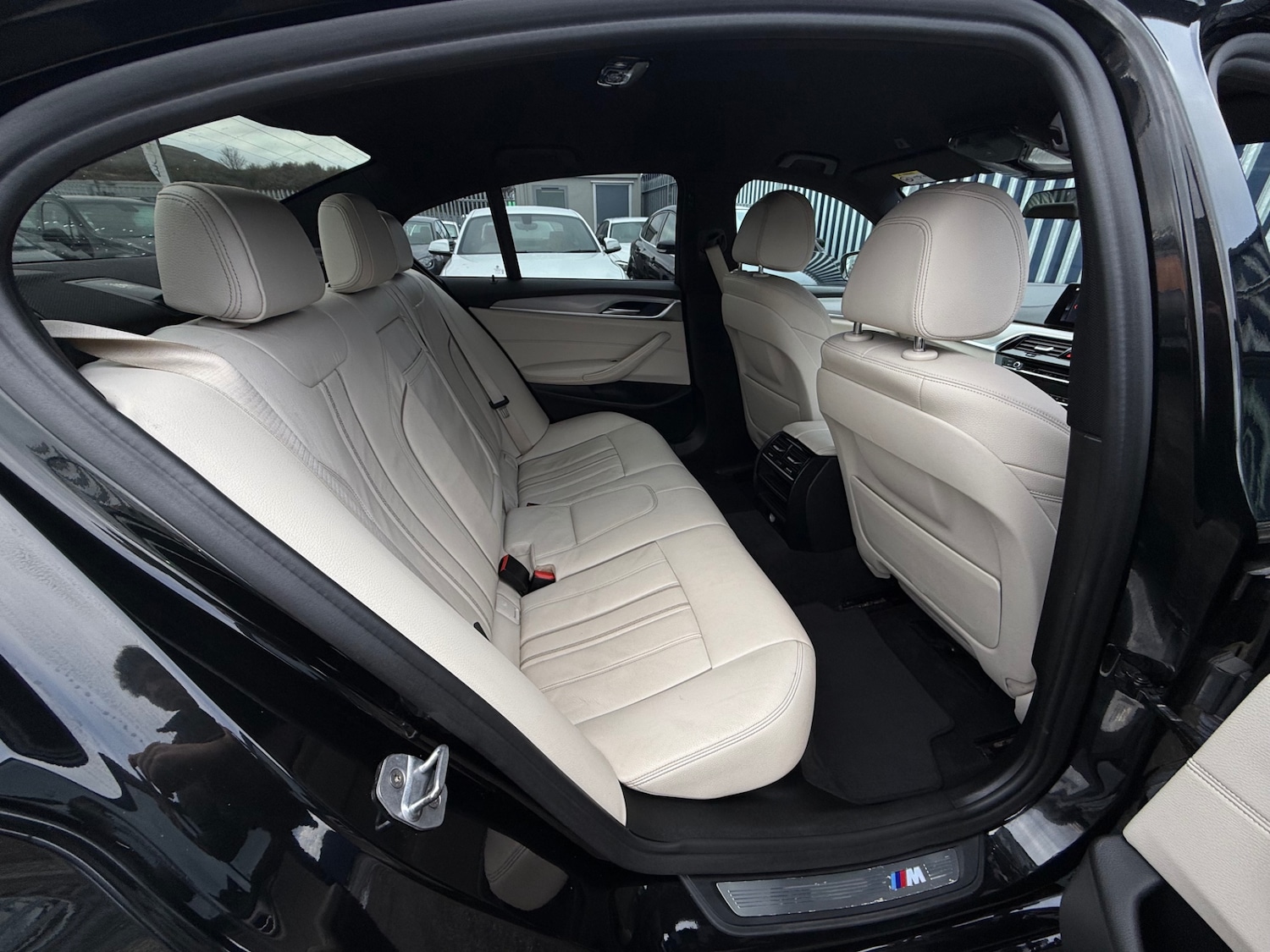 Used BMW 5 Series 2019 for sale - 76591636: Photo 42