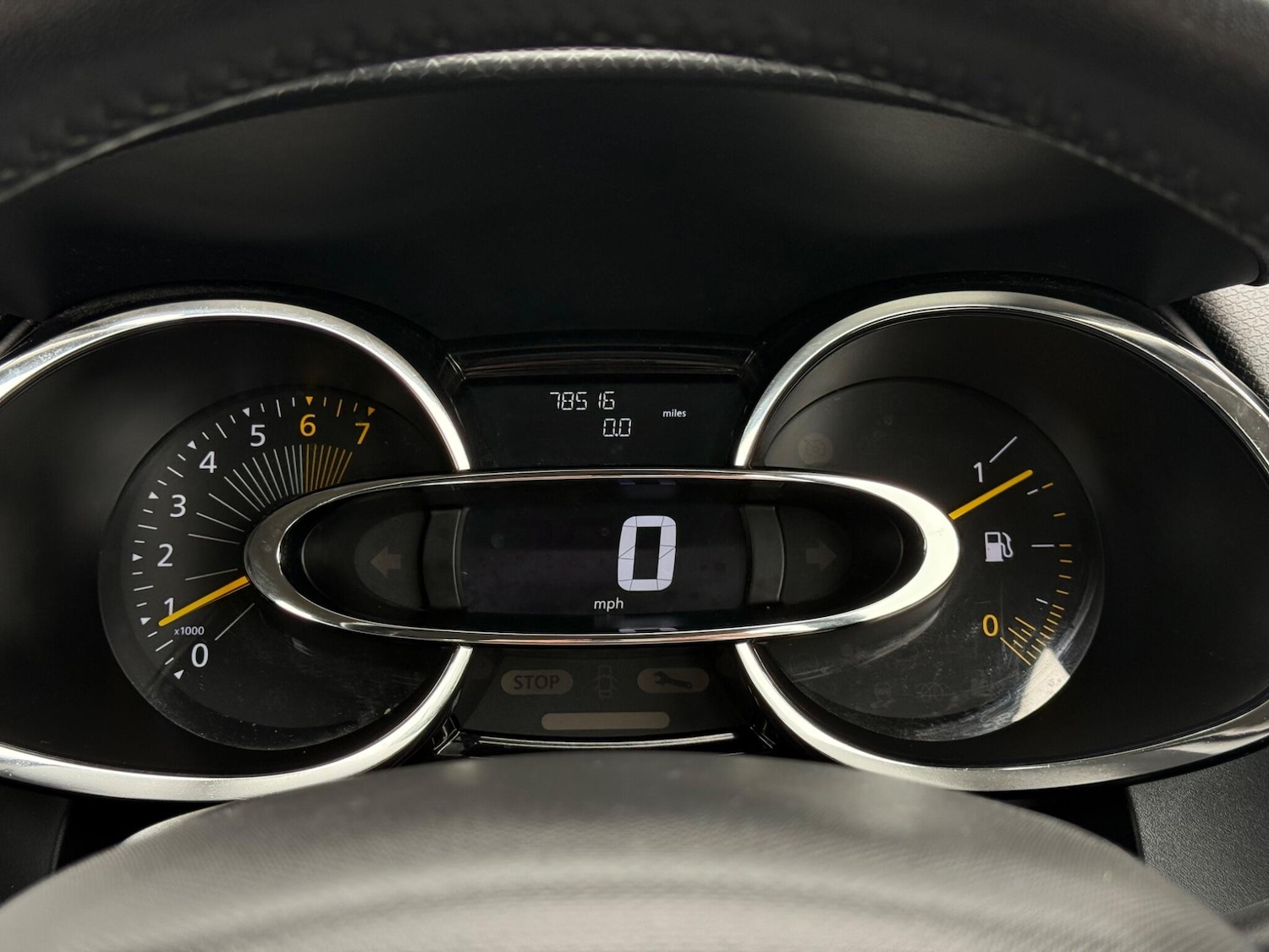 Used Renault Clio for sale - 76681947: Photo 17