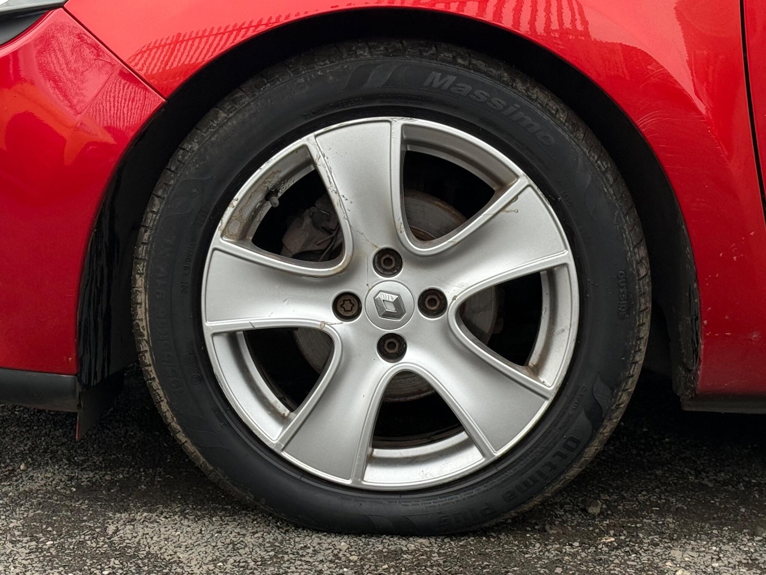 Used Renault Clio for sale - 76681947: Photo 35