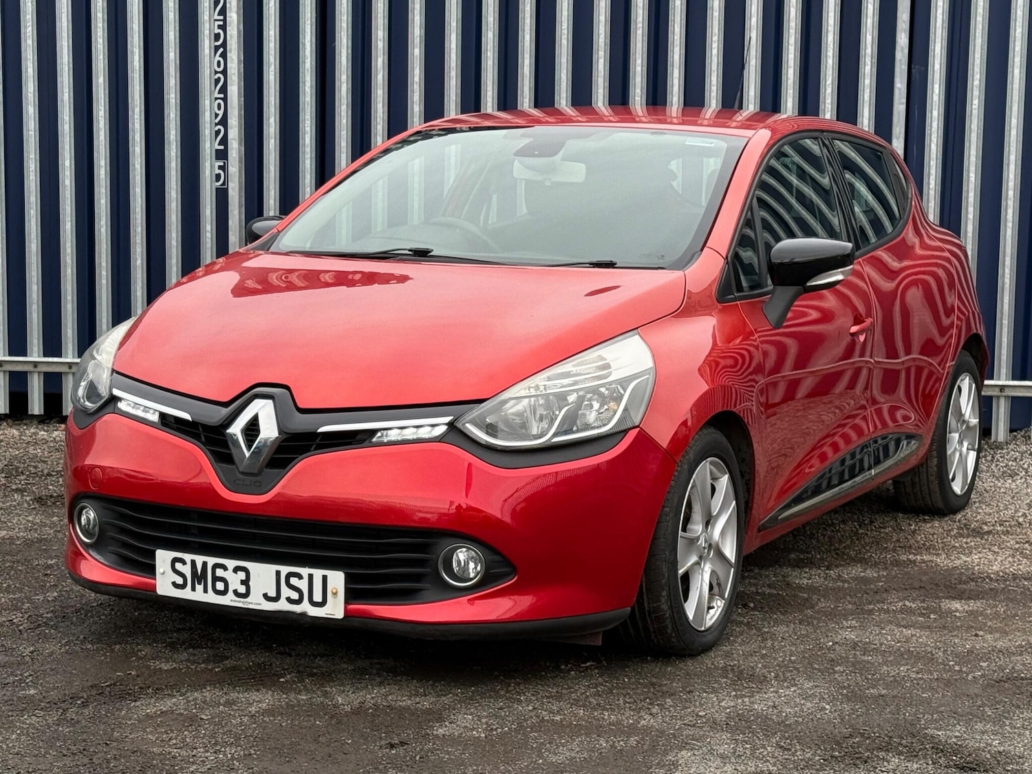 Used Renault Clio for sale - 76681947: Photo 9