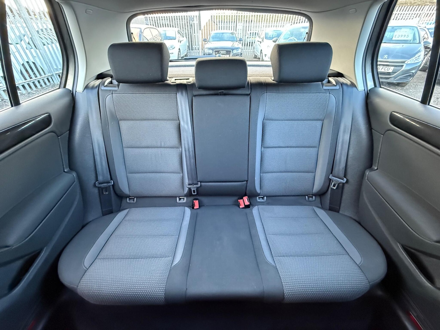 Used Volkswagen Golf 2009 for sale - 76681956: Photo 29