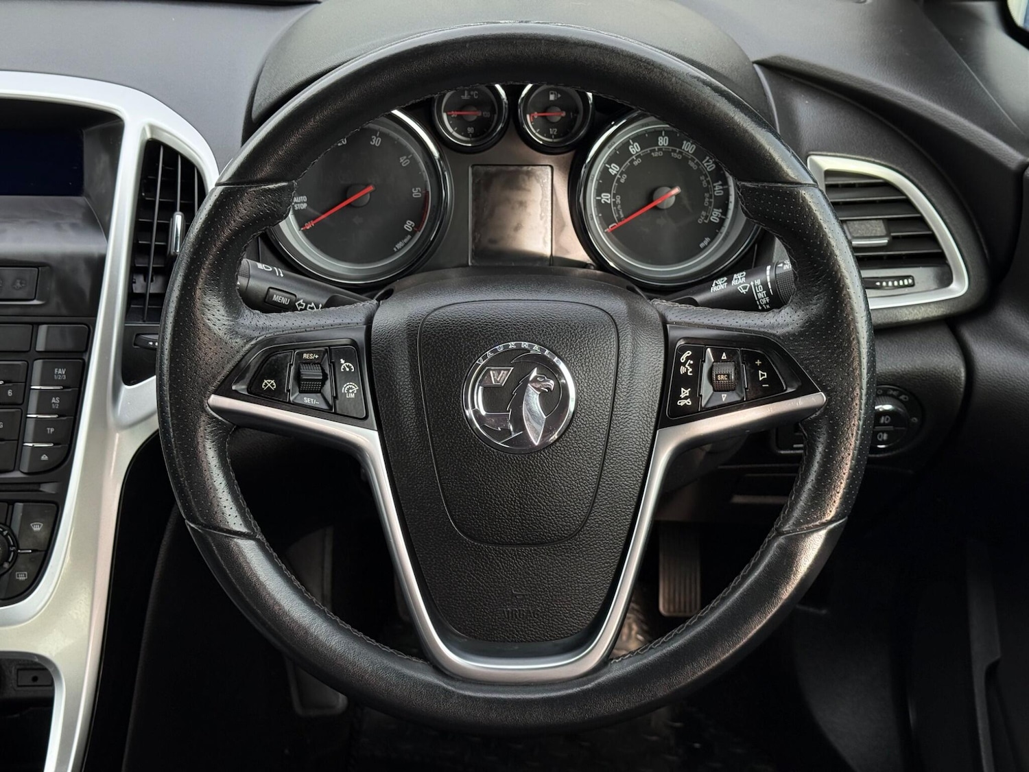 Used Vauxhall Astra 2015 for sale - 76681960: Photo 18