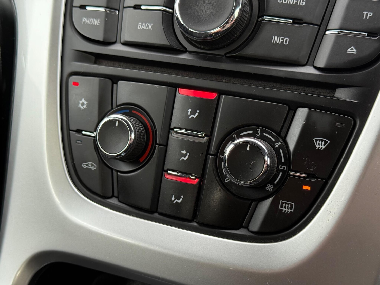 Used Vauxhall Astra 2015 for sale - 76681960: Photo 20