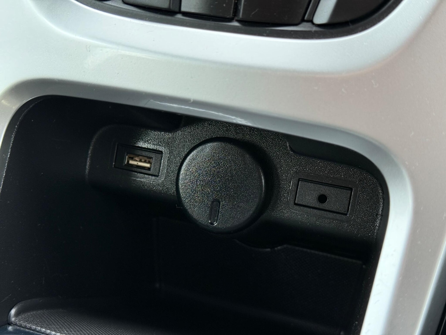 Used Vauxhall Astra 2015 for sale - 76681960: Photo 27