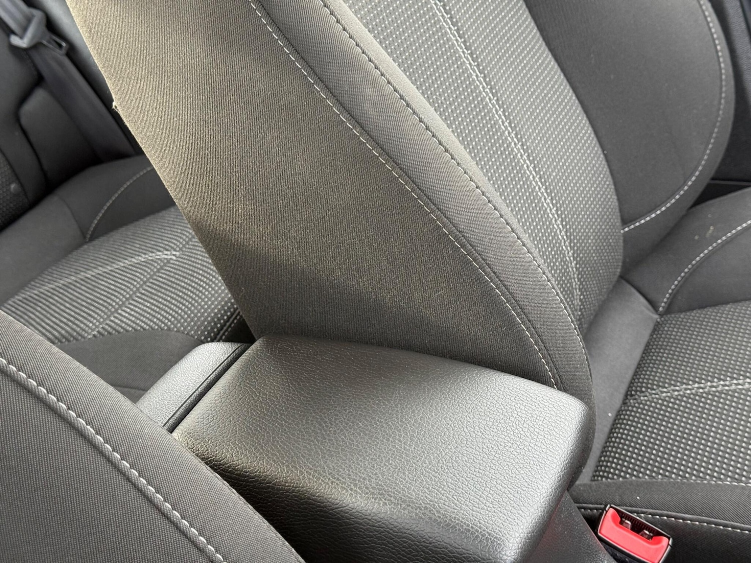 Used Vauxhall Astra 2015 for sale - 76681960: Photo 29