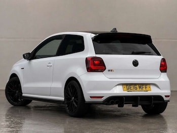 Used Volkswagen Polo 2016 for sale - 78838709: Photo