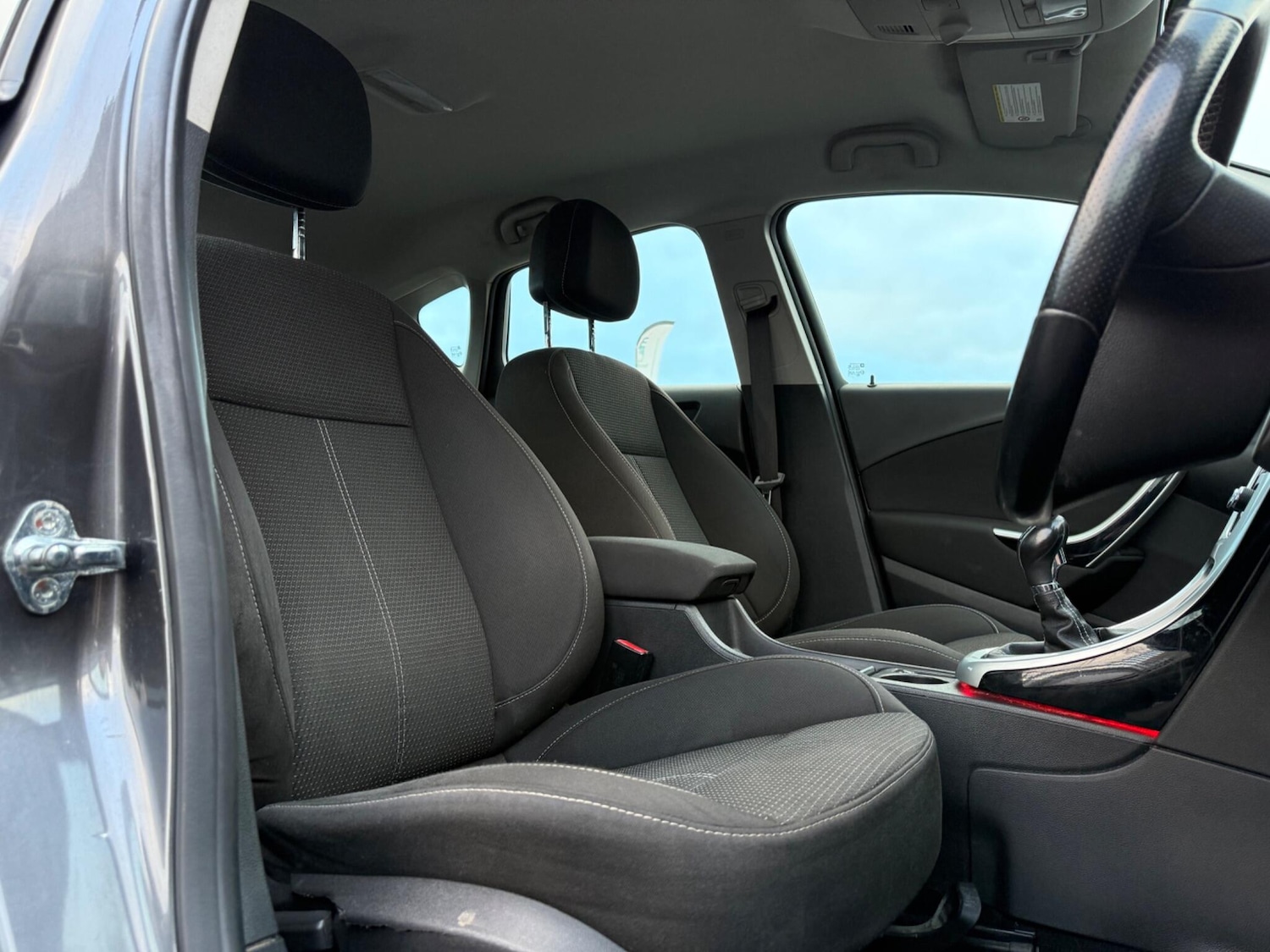 Used Vauxhall Astra 2012 for sale - 76850386: Photo 15