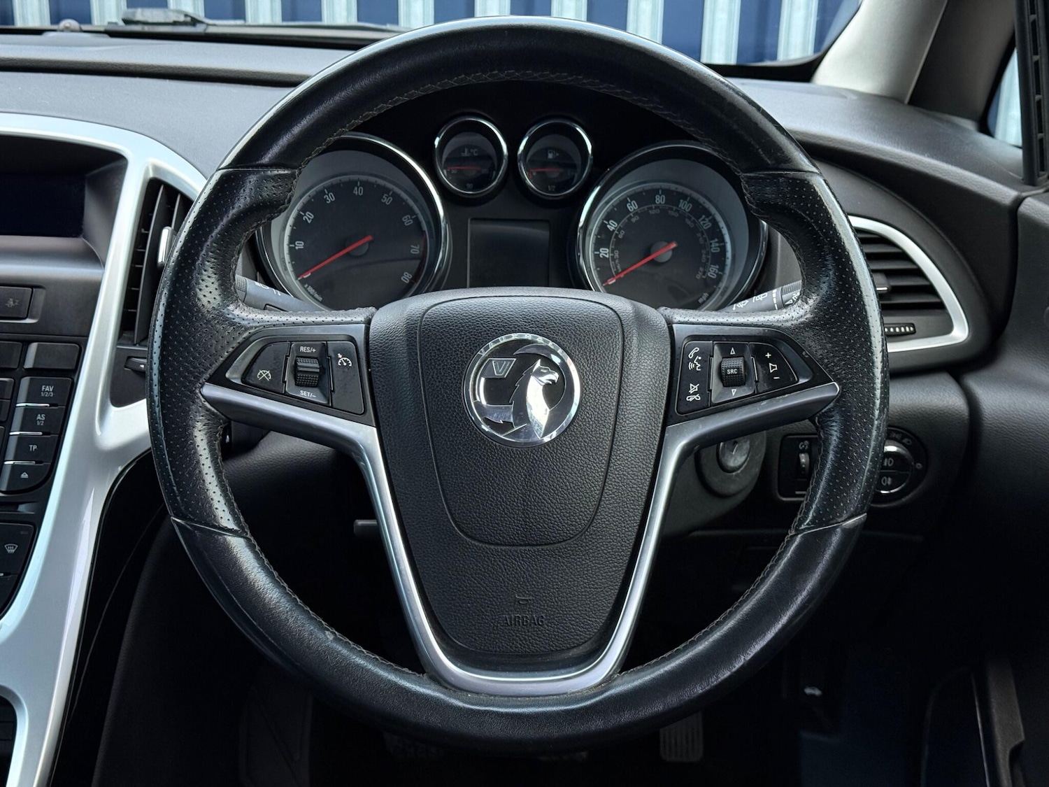 Used Vauxhall Astra 2012 for sale - 76850386: Photo 18