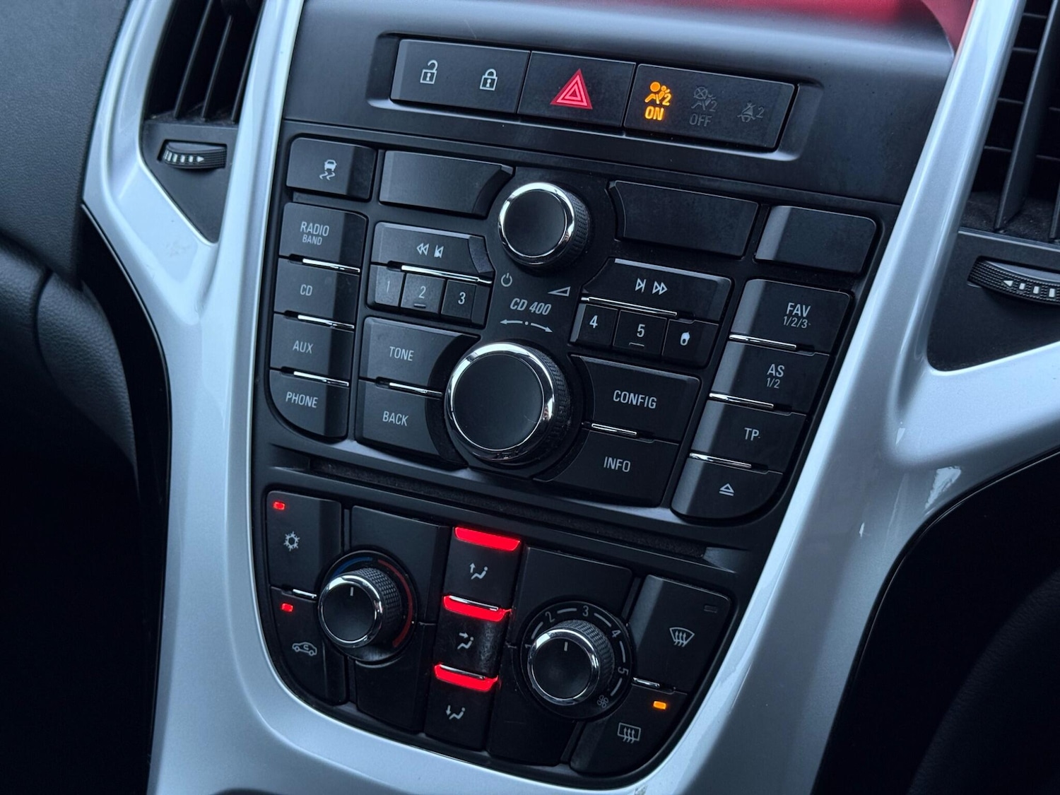 Used Vauxhall Astra 2012 for sale - 76850386: Photo 20