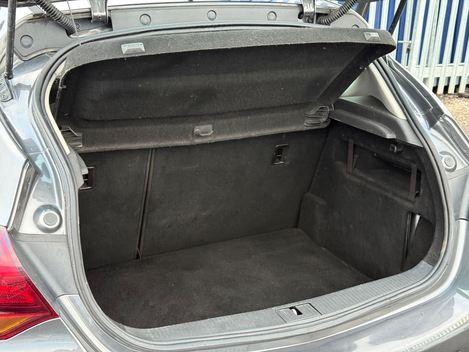 Used Vauxhall Astra 2012 for sale - 76850386: Photo 33