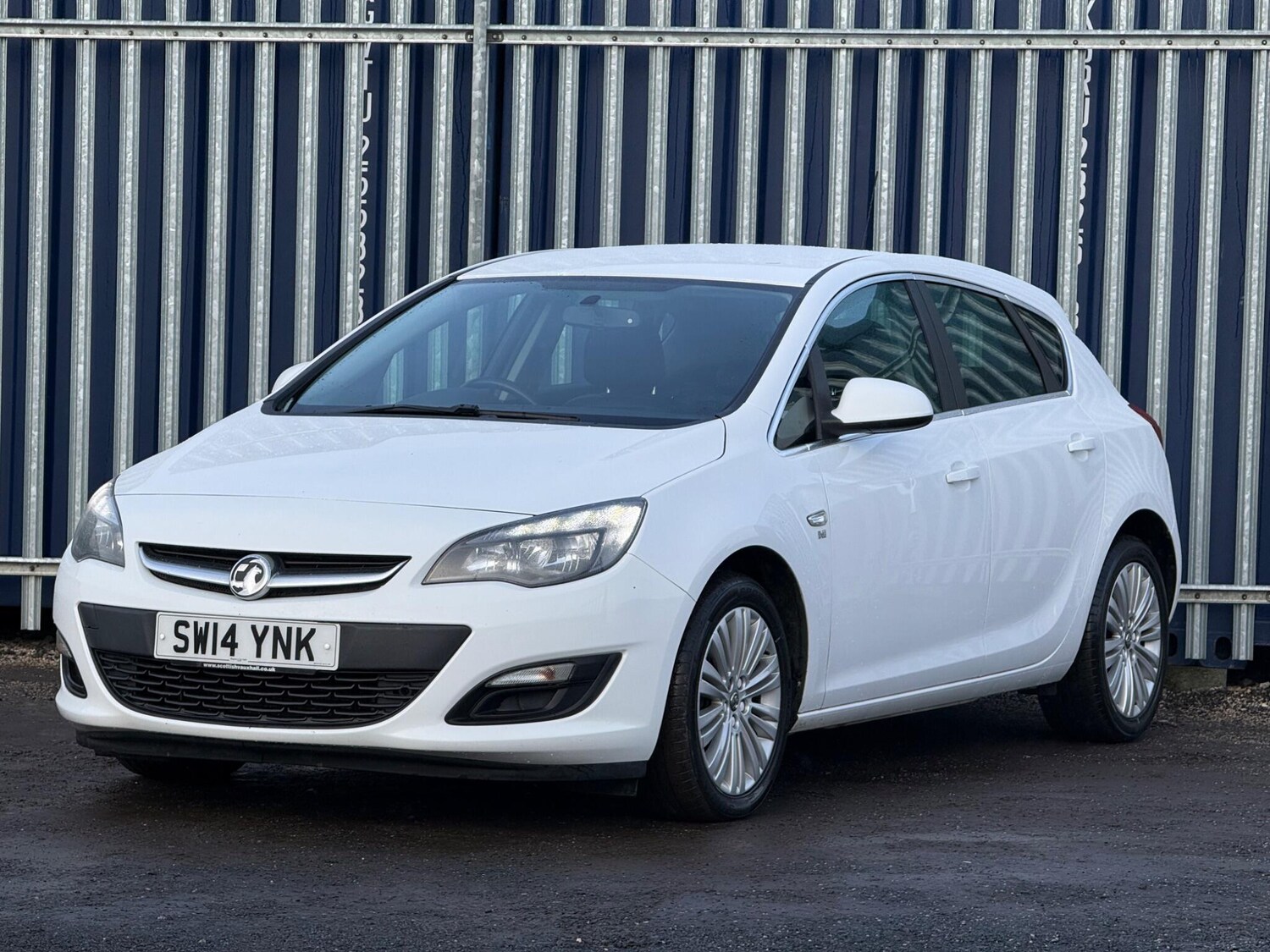 Used Vauxhall Astra for sale - 77683099: Photo 10