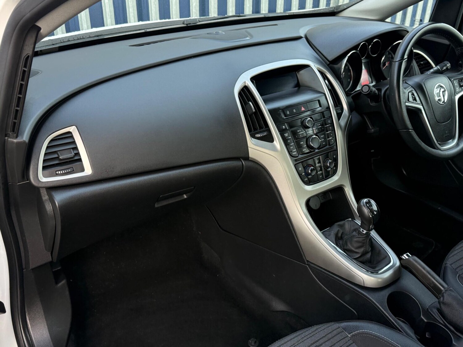 Used Vauxhall Astra for sale - 77683099: Photo 13