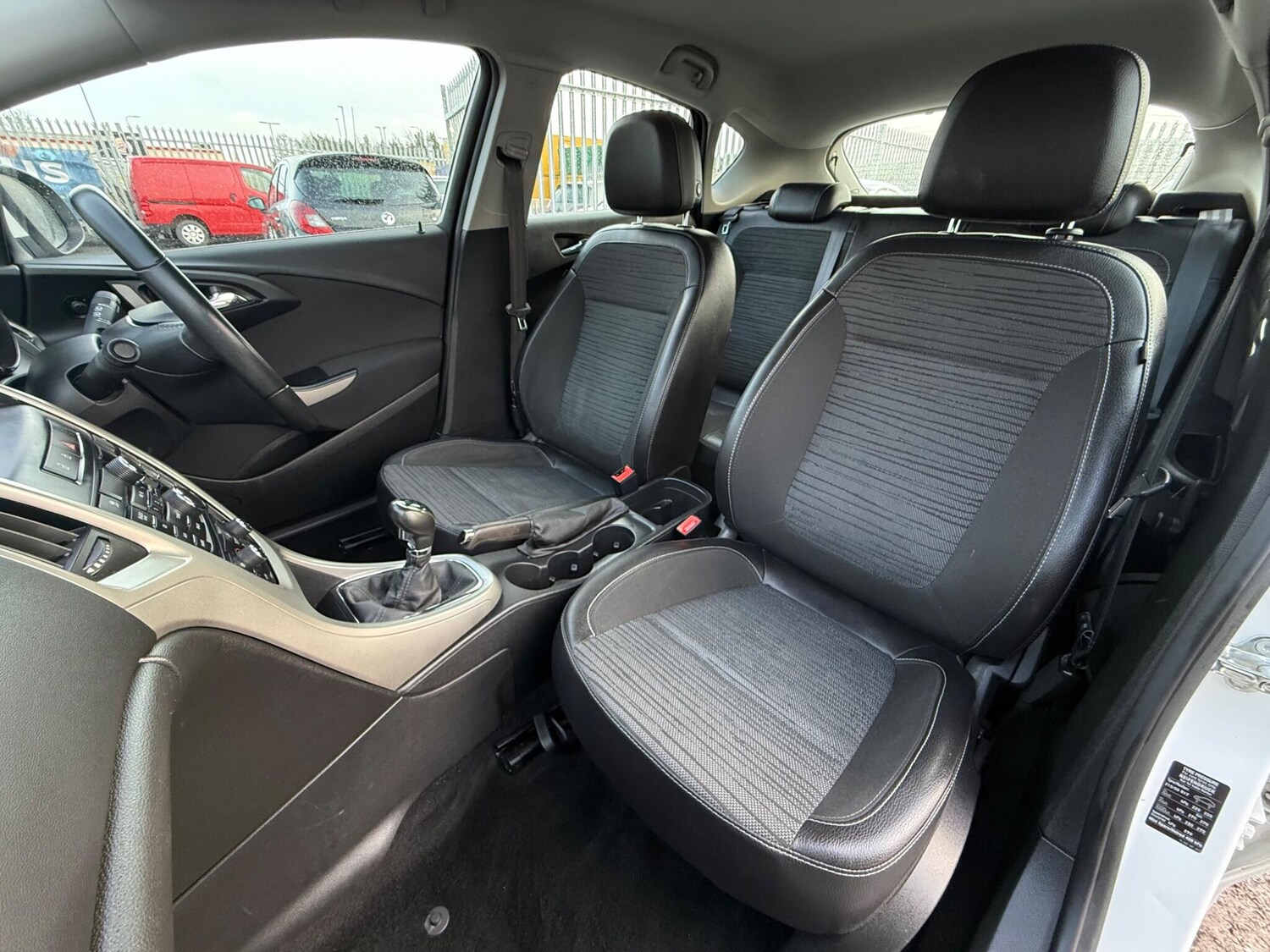 Used Vauxhall Astra for sale - 77683099: Photo 14