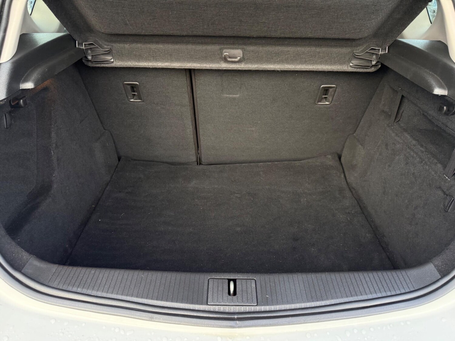 Used Vauxhall Astra for sale - 77683099: Photo 35