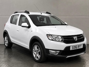 Used Dacia Sandero Stepway 2016 for sale - 78689587: Photo