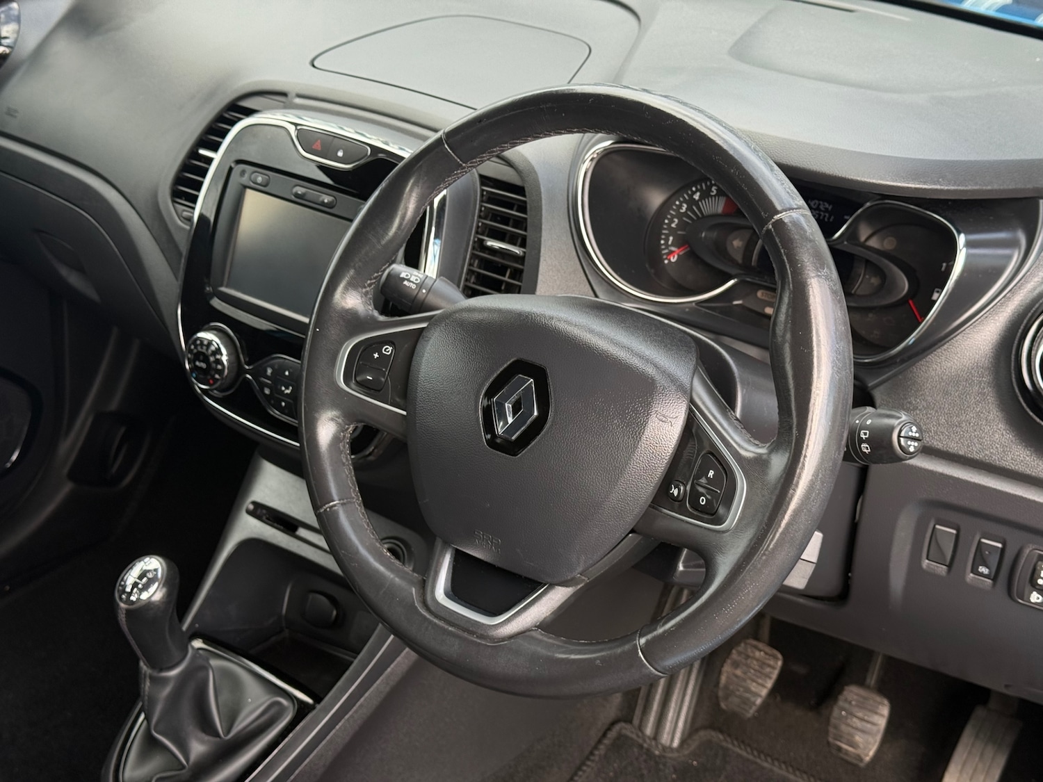 Used Renault Captur 2016 for sale - 75952505: Photo 3