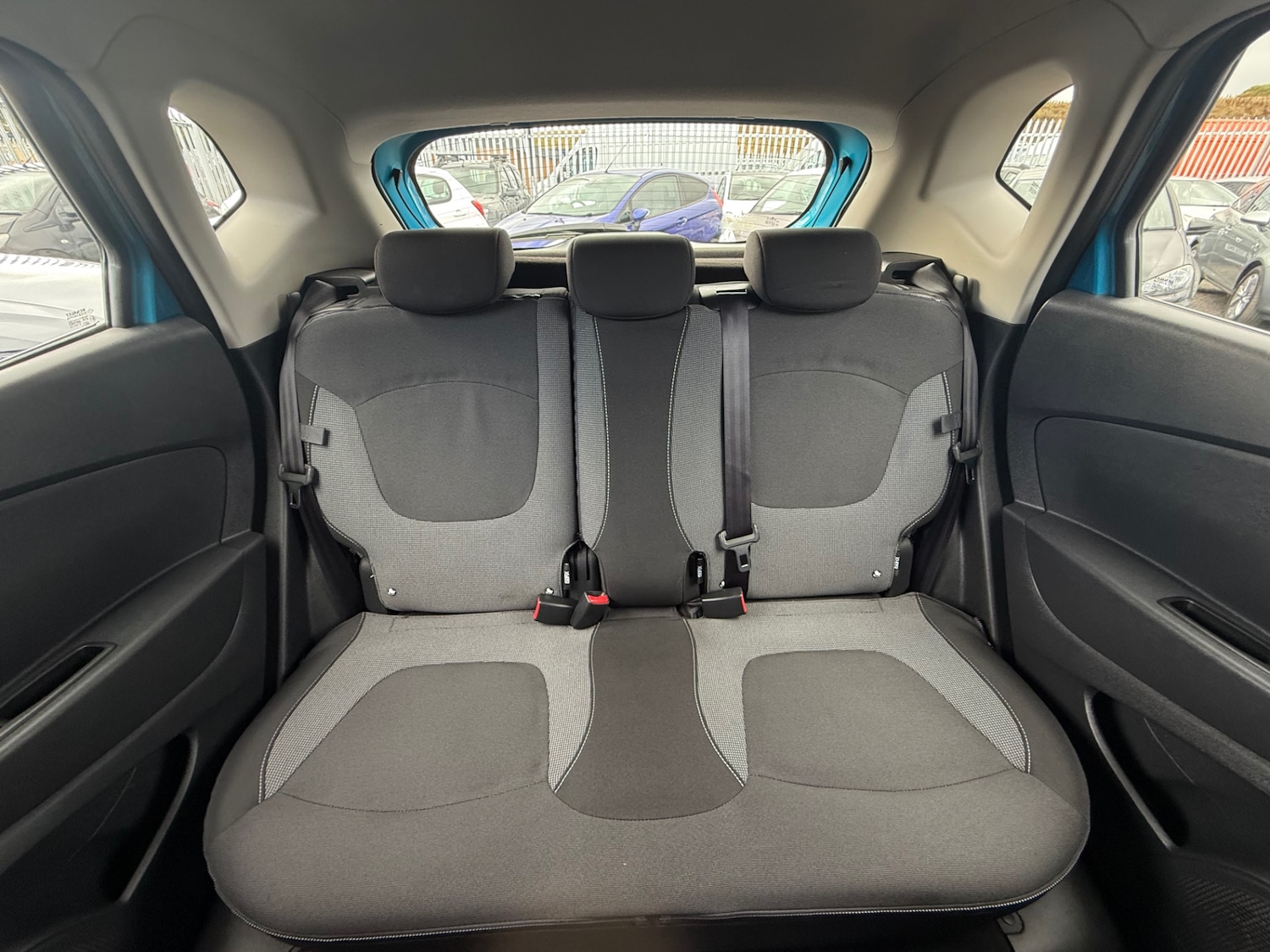 Used Renault Captur 2016 for sale - 75952505: Photo 32