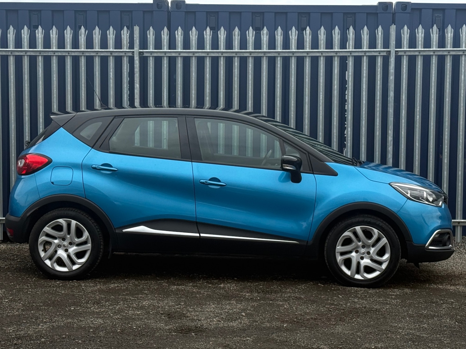 Used Renault Captur 2016 for sale - 75952505: Photo 6