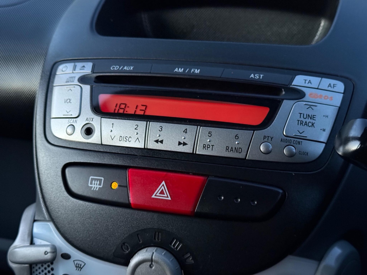 Used Peugeot 107 for sale - 77793965: Photo 21