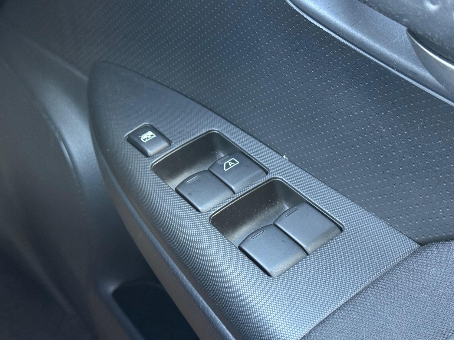 Used Nissan Note 2010 for sale - 77237846: Photo 25