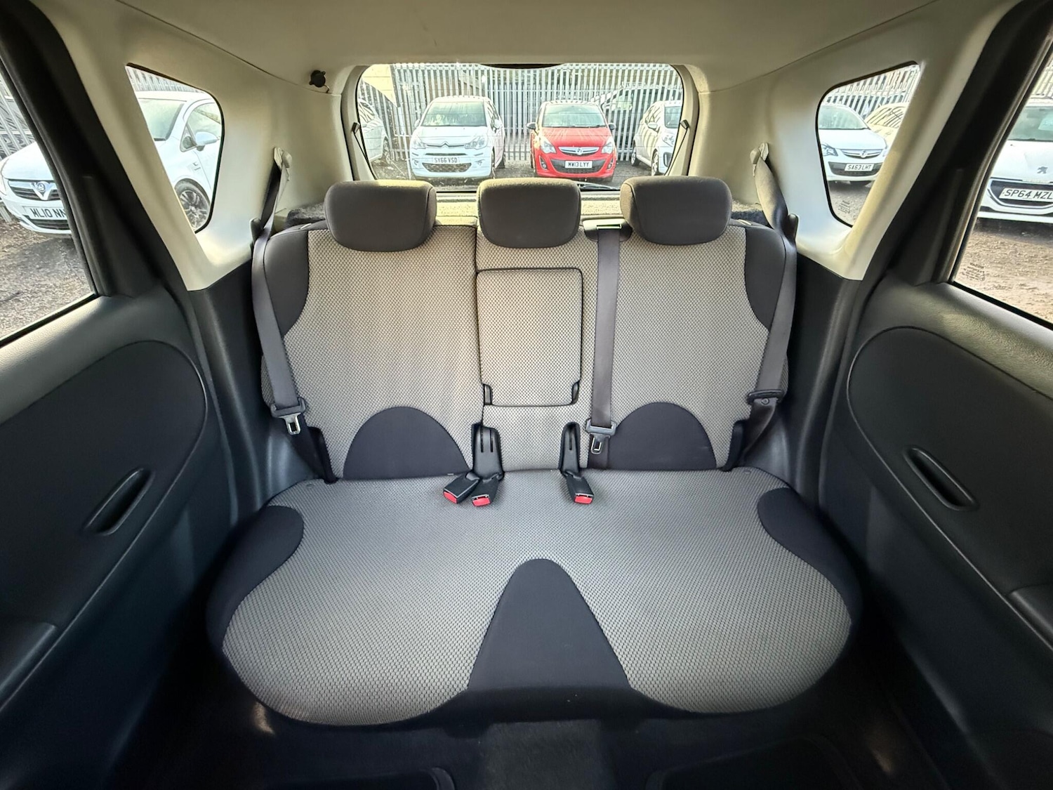 Used Nissan Note 2010 for sale - 77237846: Photo 35