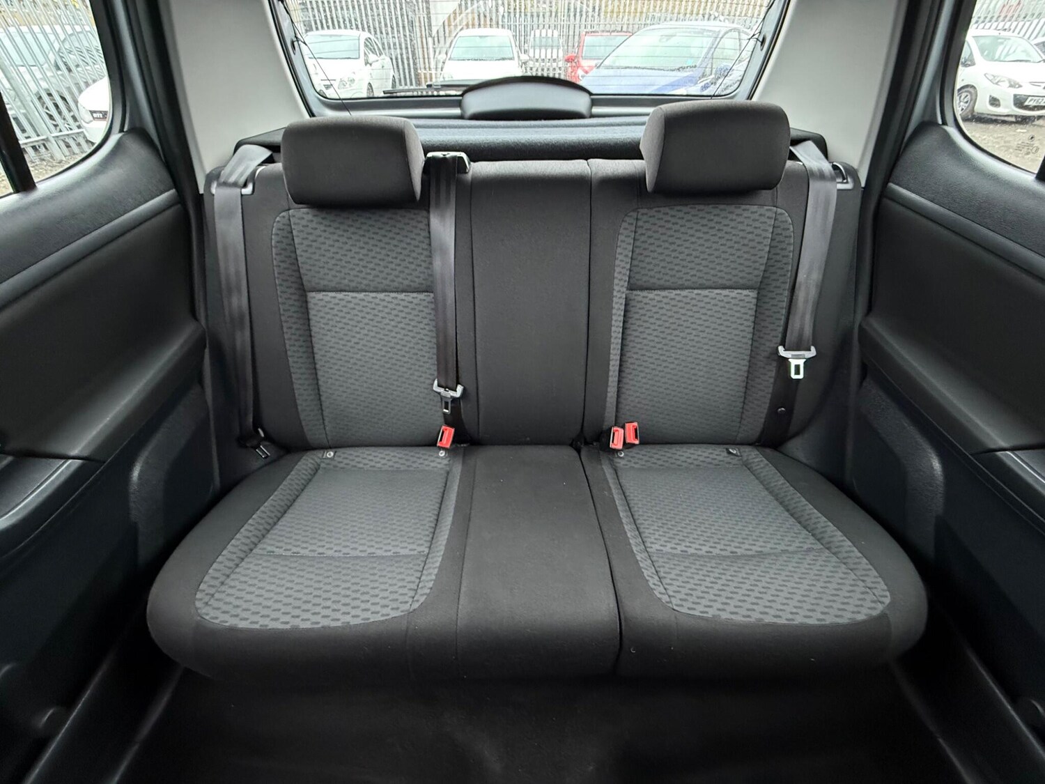 Used Skoda Fabia 2013 for sale - 77468077: Photo 24