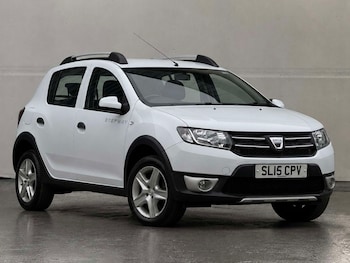 Used Dacia Sandero Stepway 2015 for sale - 79187276: Photo