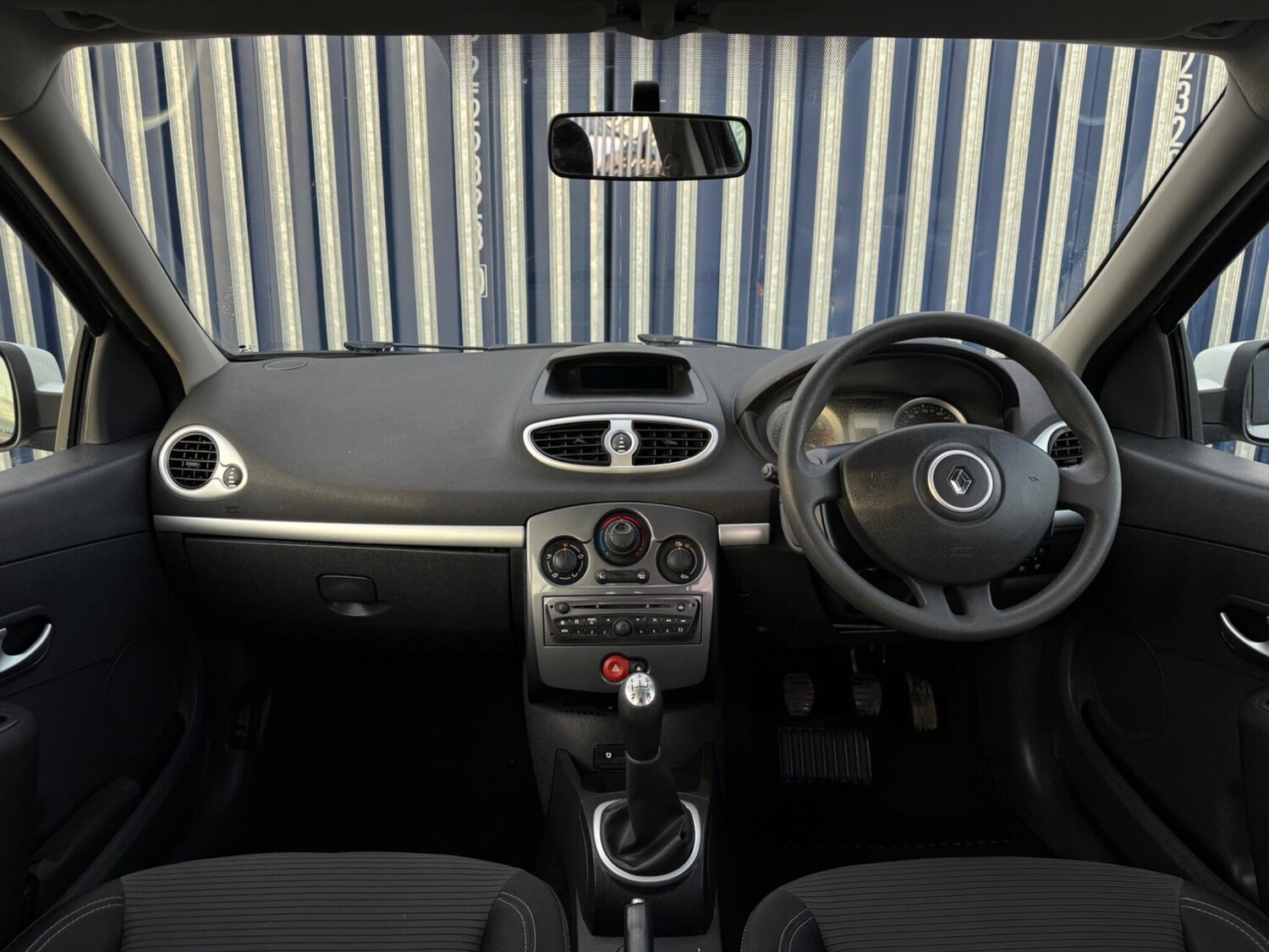 Used Renault Clio for sale - 77586956: Photo 16