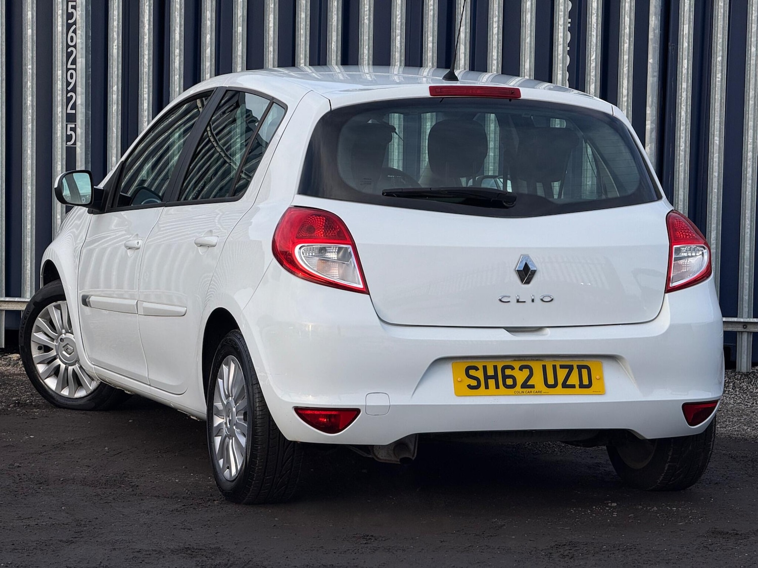 Used Renault Clio for sale - 77586956: Photo 2