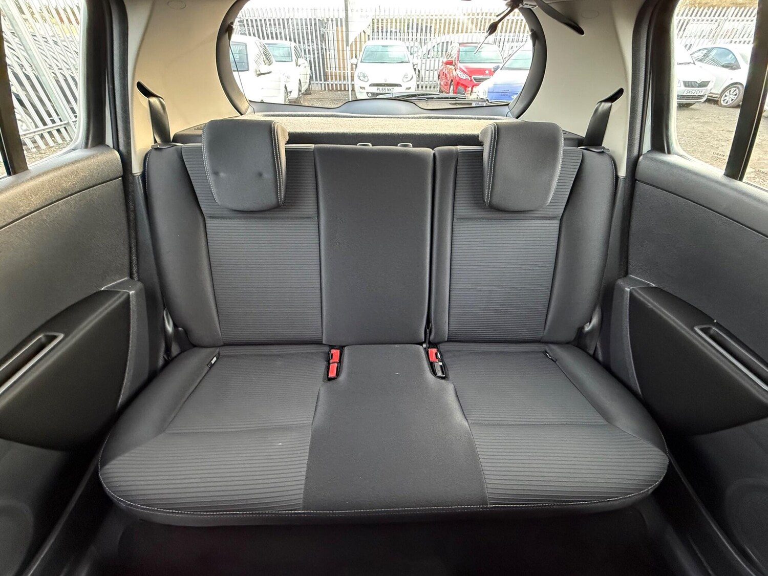 Used Renault Clio for sale - 77586956: Photo 29