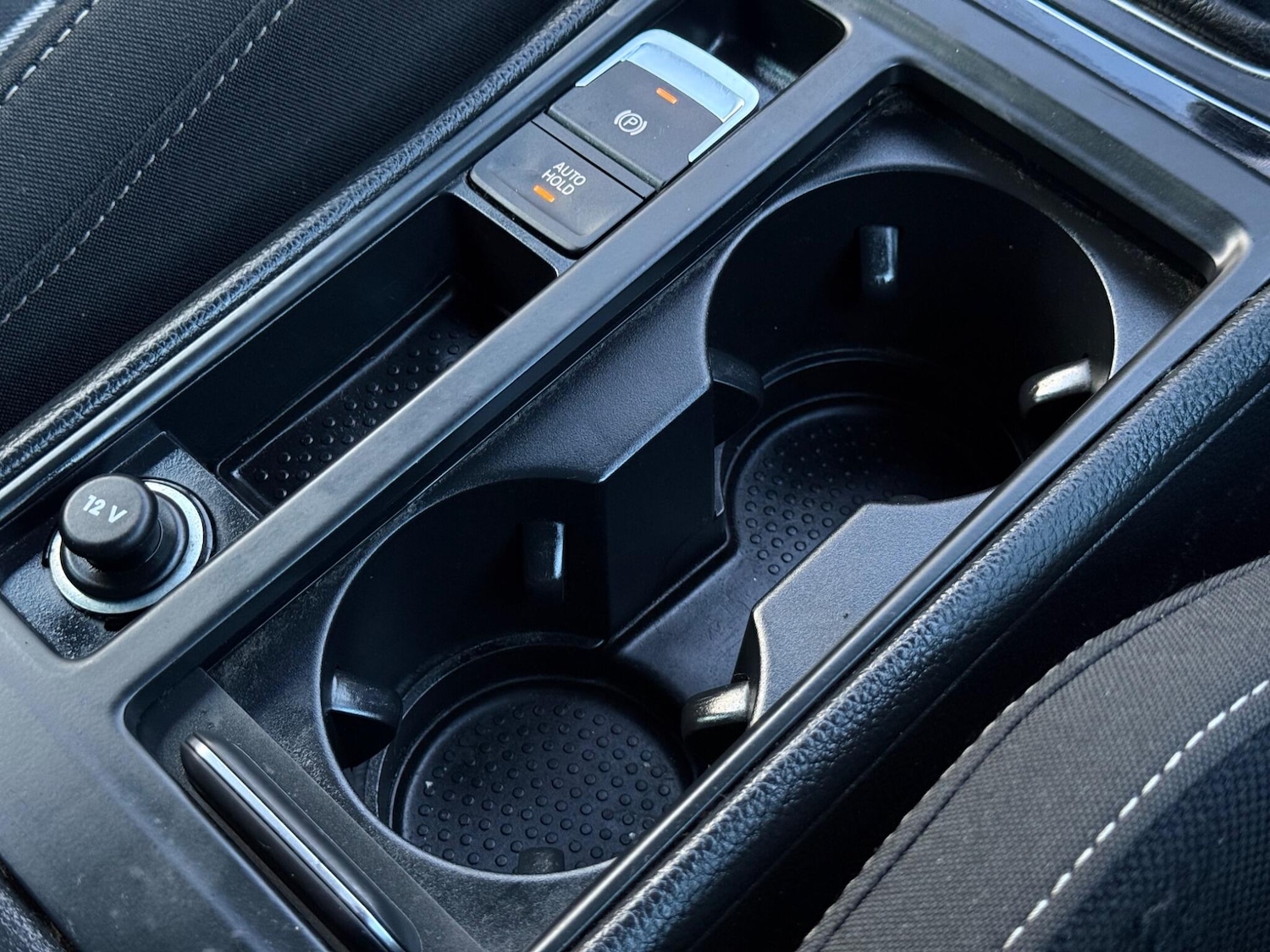 Used Volkswagen Golf 2017 for sale - 77852935: Photo 39