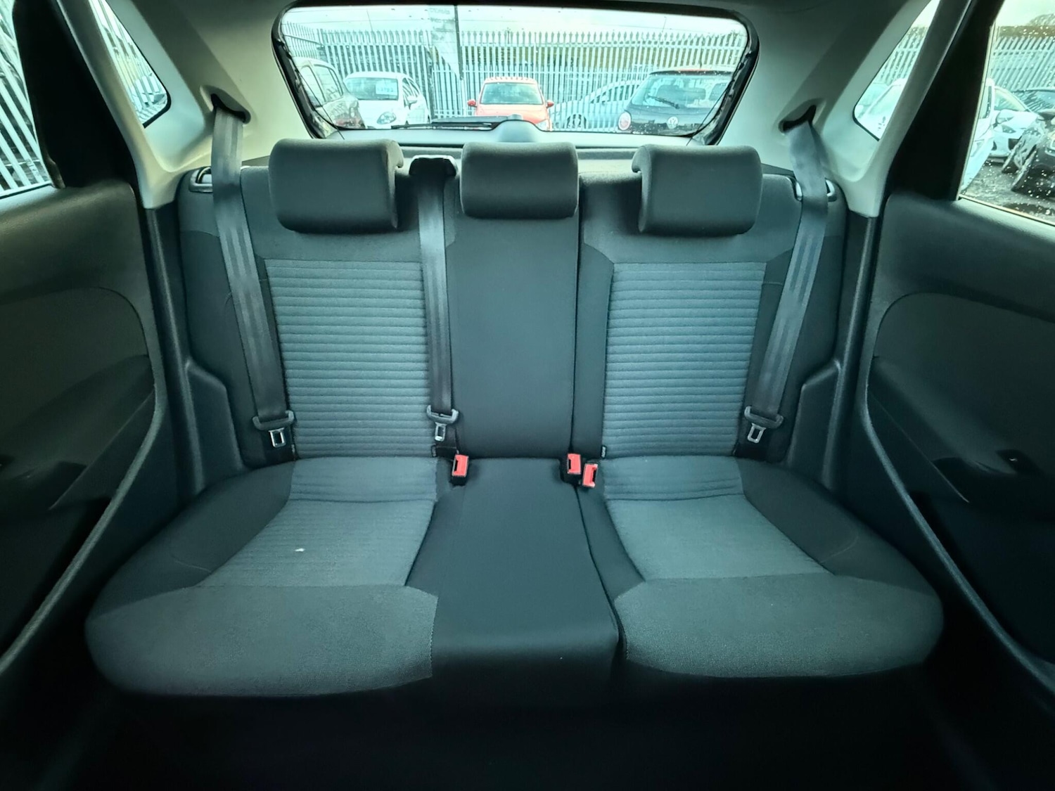 Used Volkswagen Polo 2012 for sale - 77882266: Photo 27