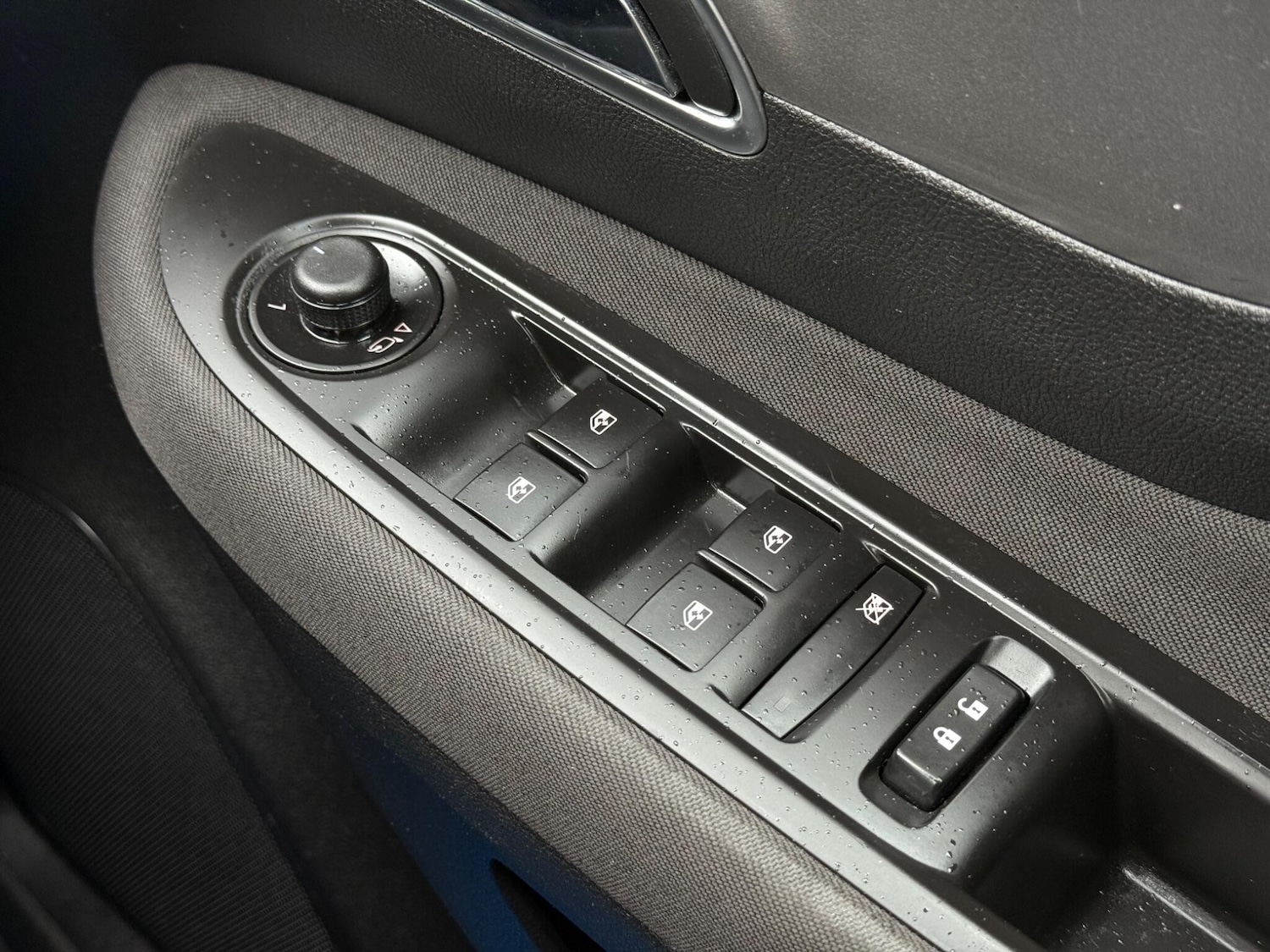 Used Vauxhall Mokka 2016 for sale - 76681964: Photo 30