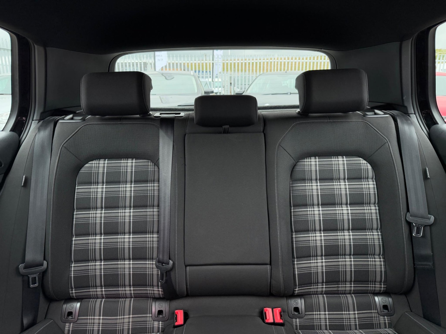 Used Volkswagen Golf 2014 for sale - 76681963: Photo 37