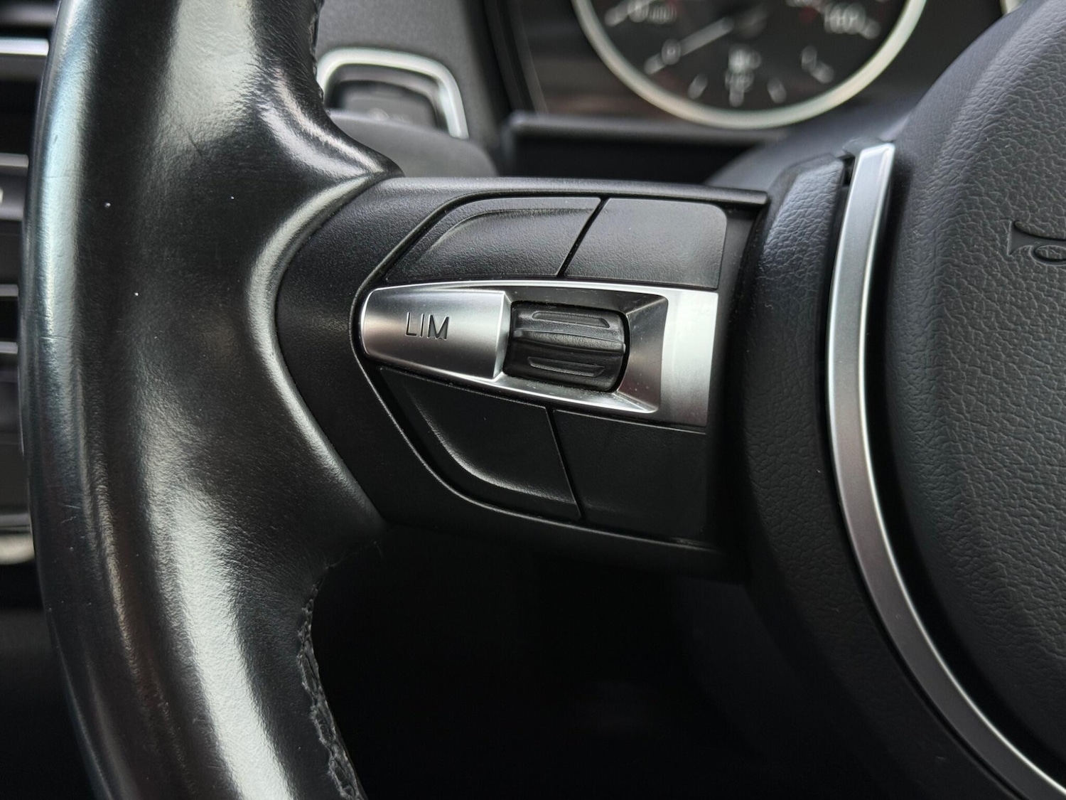 Used BMW 2 Series 2015 for sale - 76681962: Photo 25