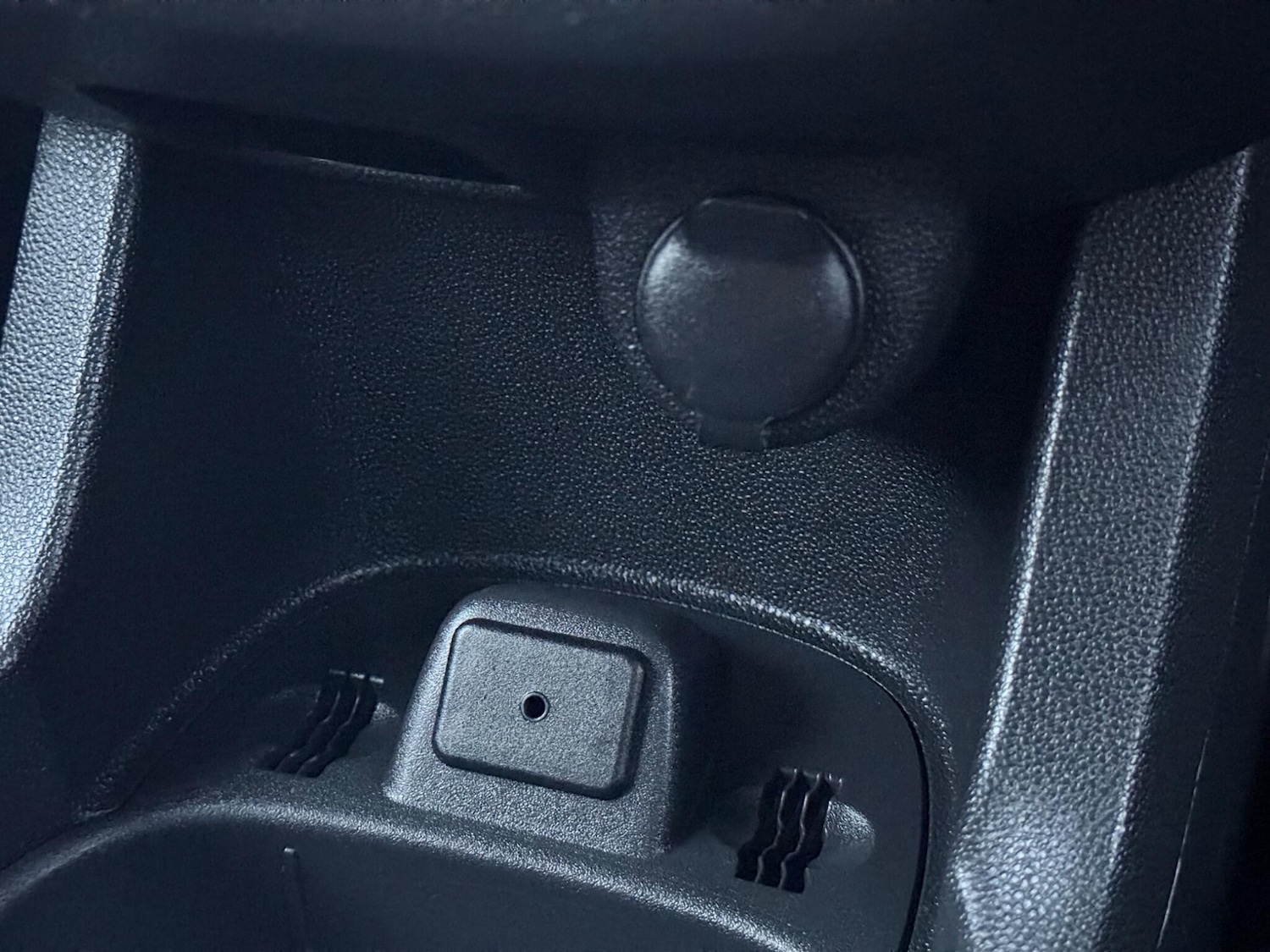 Used Vauxhall Corsa 2013 for sale - 76681961: Photo 24