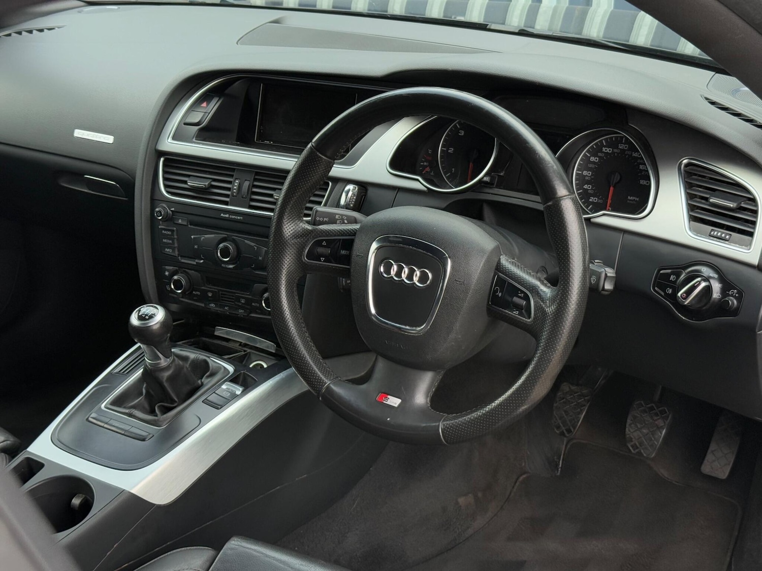 Used Audi A5 2010 for sale - 77468712: Photo 3